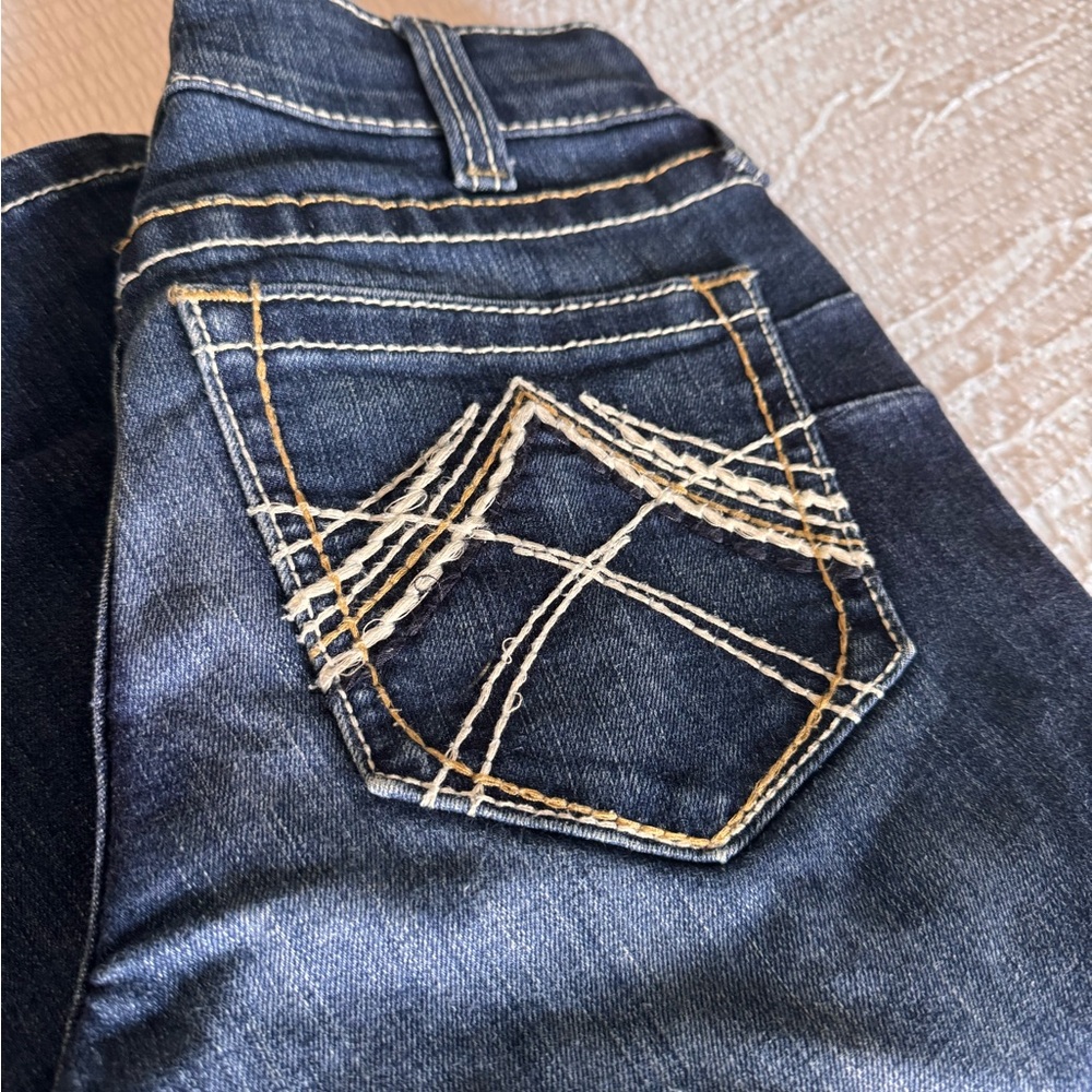 Ariat | Blue Denim Jeans with Paisley Accent